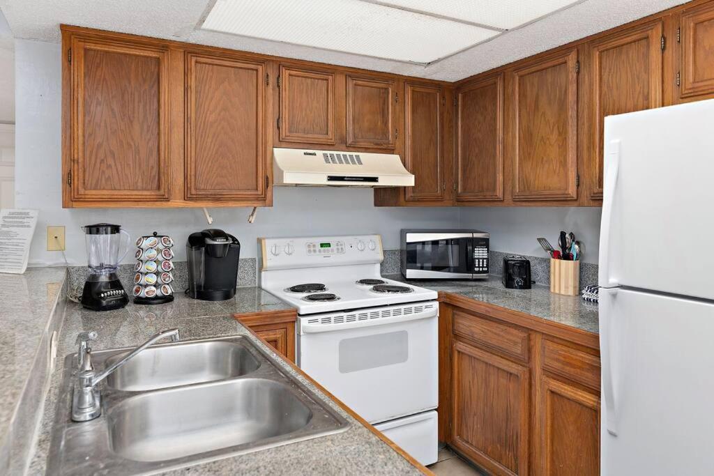 2 Bed 2 Bath 1St Fl Condo By Beach W Washer Dryer South Padre Island Esterno foto